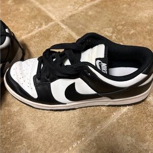 Nike Classic Black and White Low-Tops